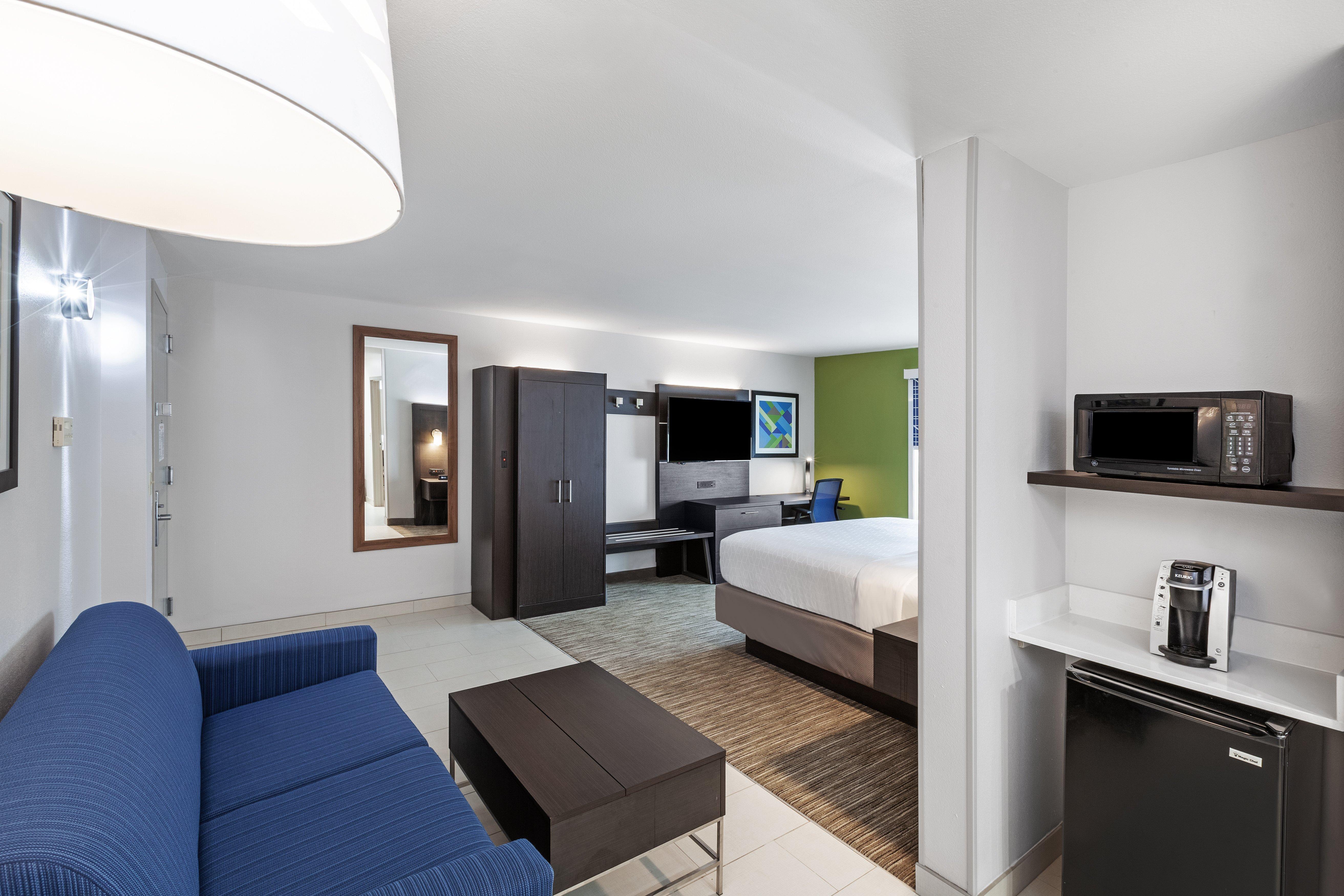 Hotel Express & Baton Rouge East By Ihg 2*