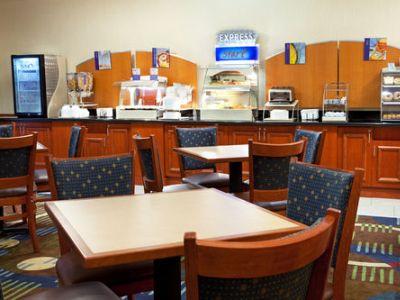 Express & Baton Rouge East By Ihg Prairieville
