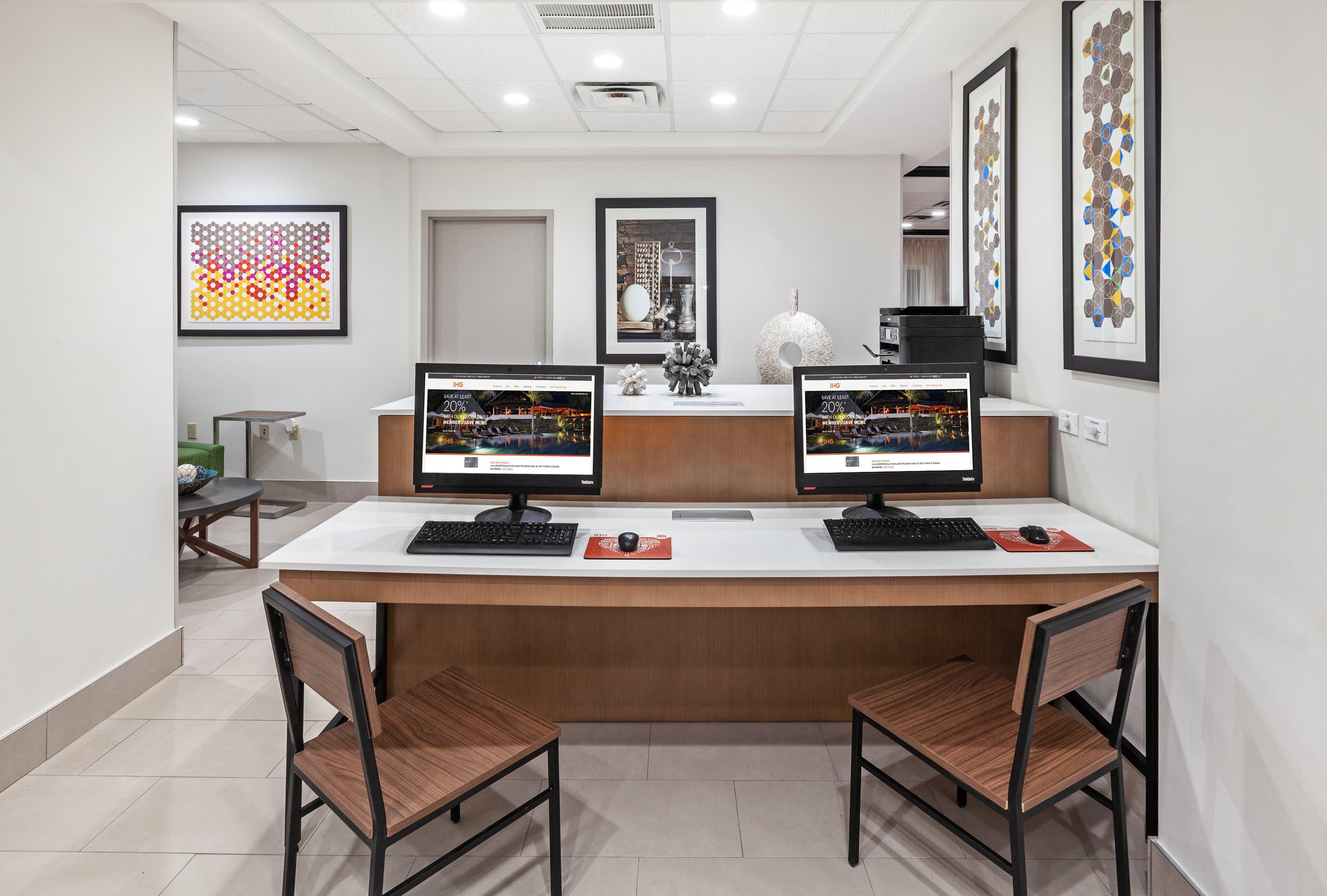 Express & Baton Rouge East By Ihg 2* Prairieville
